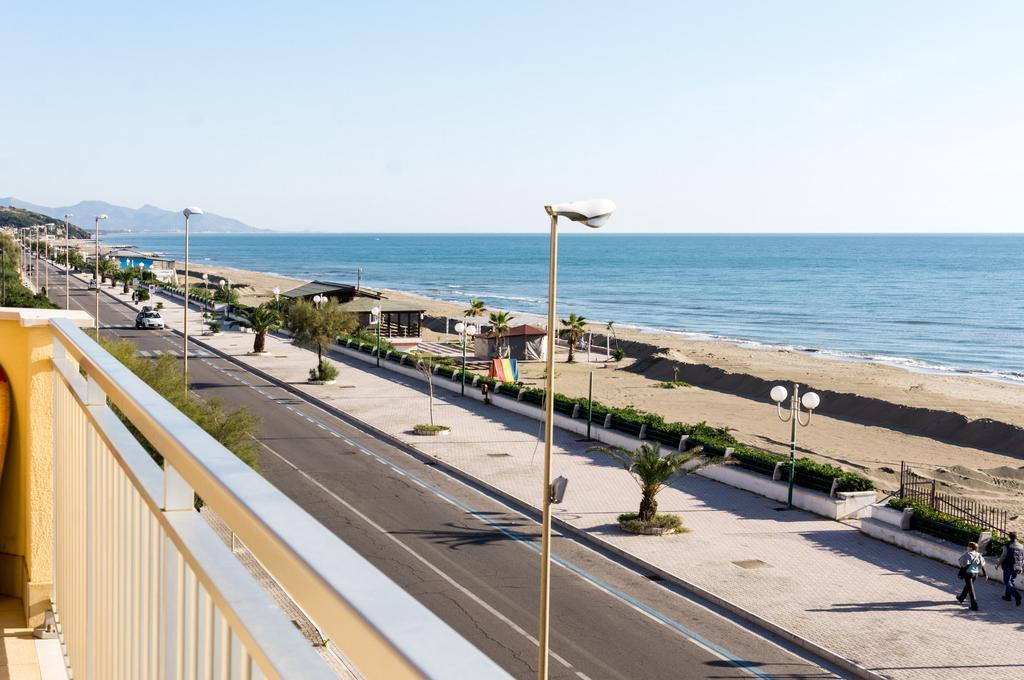 דירות סקאורי Il Mare In Giardino מראה חיצוני תמונה